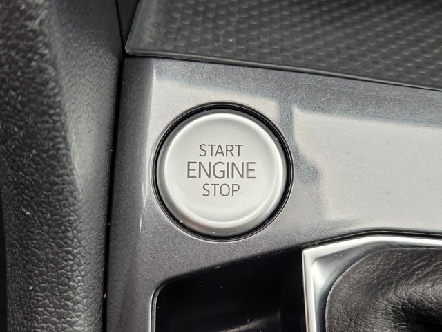 Used 2022 Volkswagen Tiguan S image 22