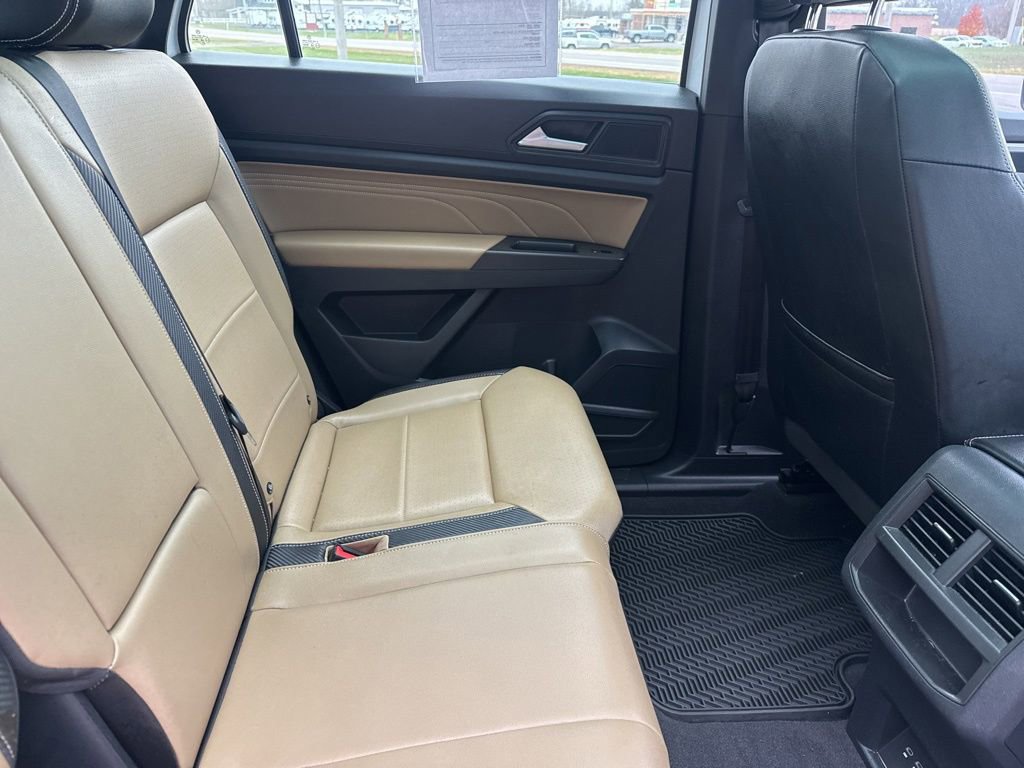 Used 2022 Volkswagen Atlas Cross Sport SE image 52