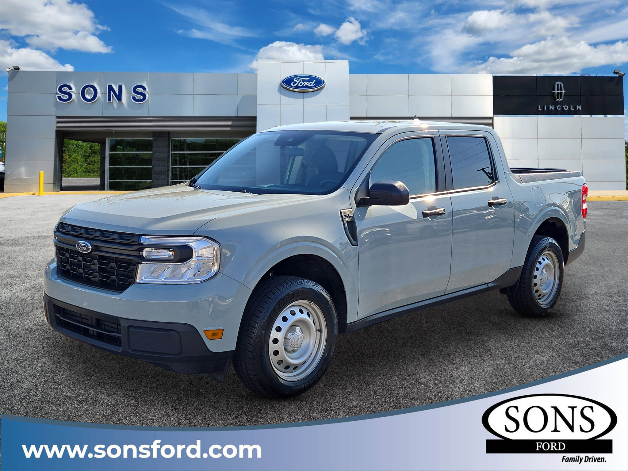 Certified 2023 Ford Maverick XL image 1