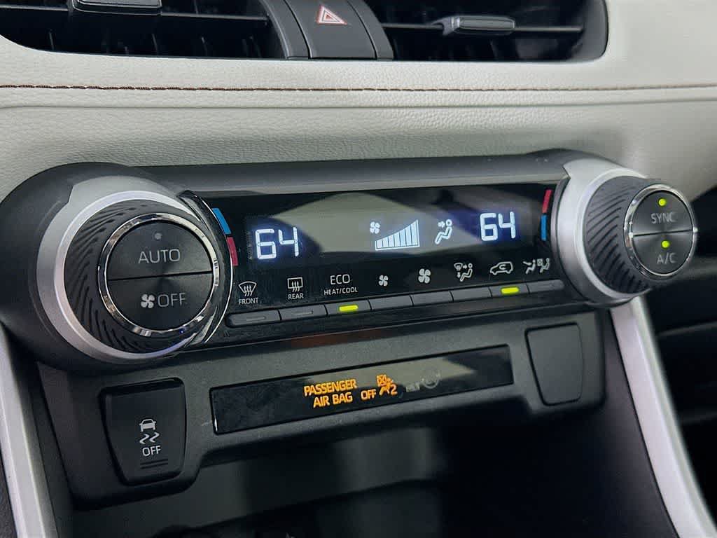 Used 2022 Toyota RAV4 XLE w/ Convenience Package AWD/4WD image 18