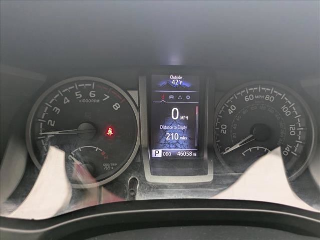 Used 2022 Toyota Tacoma TRD Sport w/ Technology Package AWD/4WD image 10