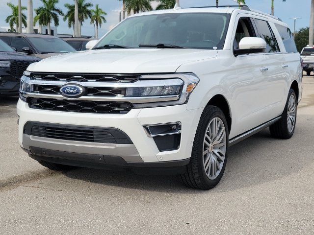 Certified 2022 Ford Expedition Max Limited RWD image 3