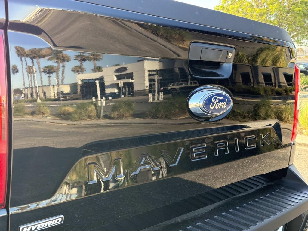 Certified 2024 Ford Maverick XL FWD image 9