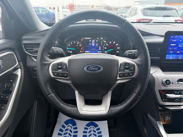 Certified 2023 Ford Explorer XLT w/ Equipment Group 202A image 15