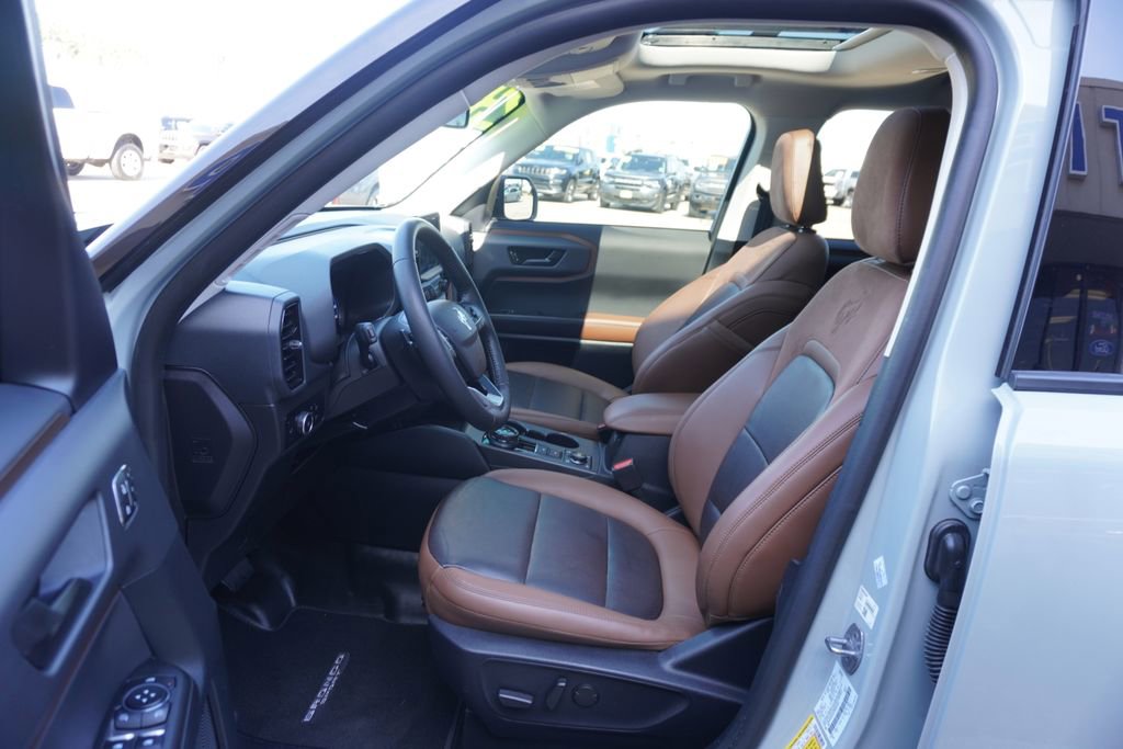 Certified 2023 Ford Bronco Sport Badlands w/ Premium Package AWD/4WD image 7