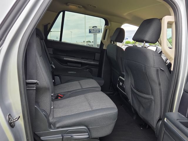 Certified 2024 Ford Expedition Max XLT RWD image 16