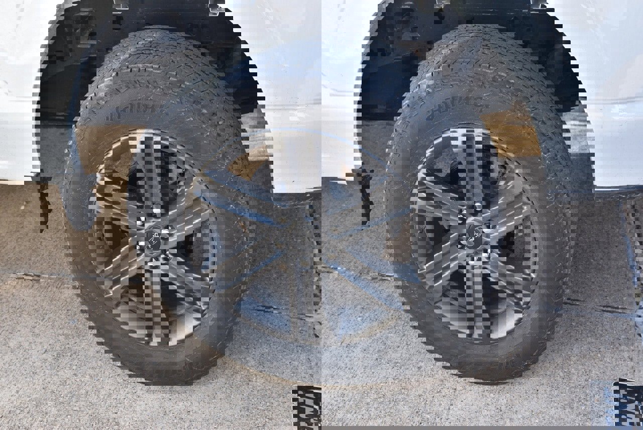 Certified 2022 Ford F150 XLT w/ Equipment Group 302A High image 10