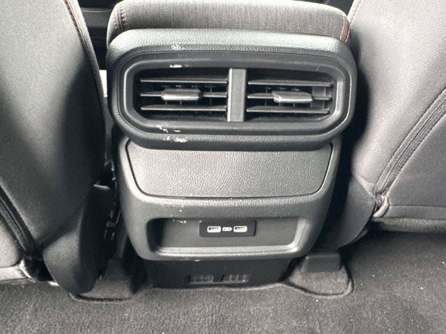 Used 2023 Honda Pilot Sport image 16