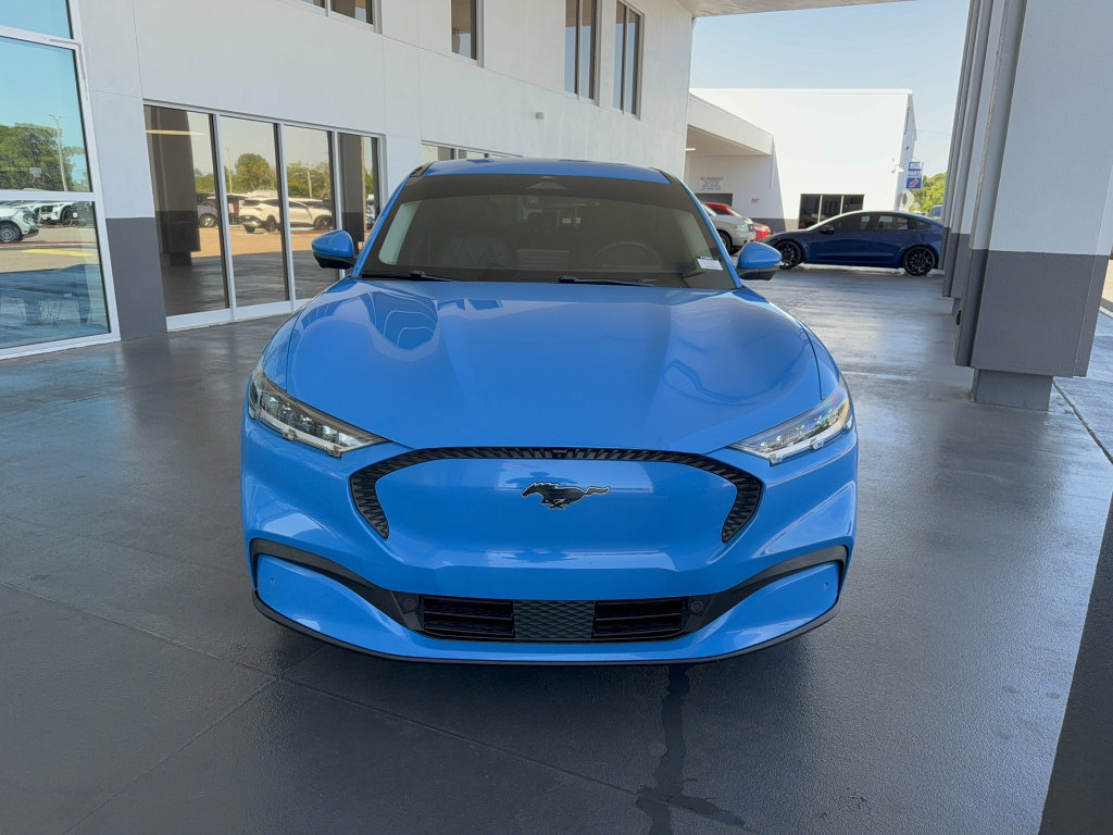 Certified 2022 Ford Mustang Mach-E Select w/ Comfort/Technology Package RWD image 6