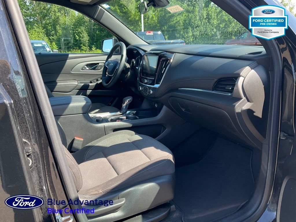 Used 2023 Chevrolet Traverse LT AWD/4WD image 19