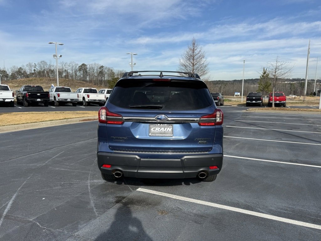 Used 2022 Subaru Ascent Onyx Edition image 6