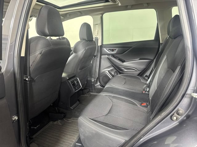 Used 2020 Subaru Forester Premium AWD/4WD image 11