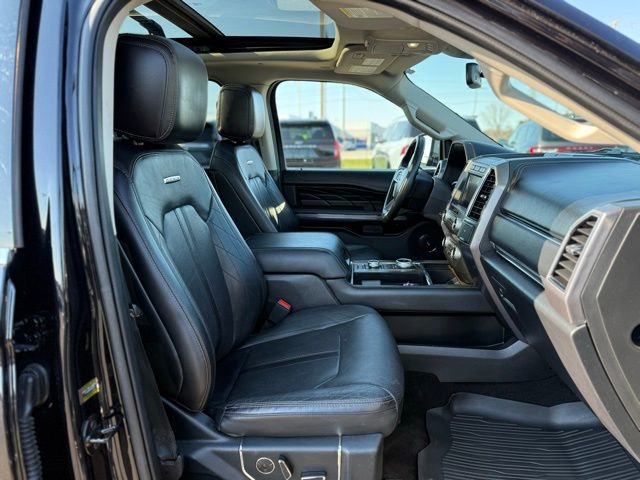 Certified 2021 Ford Expedition Max Platinum image 17