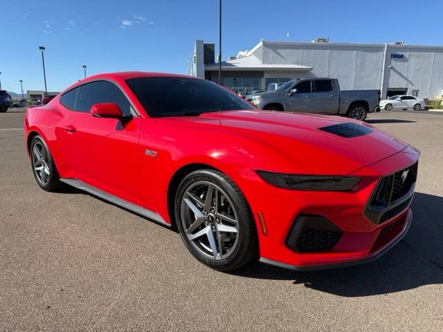 Certified 2025 Ford Mustang GT Premium RWD image 3