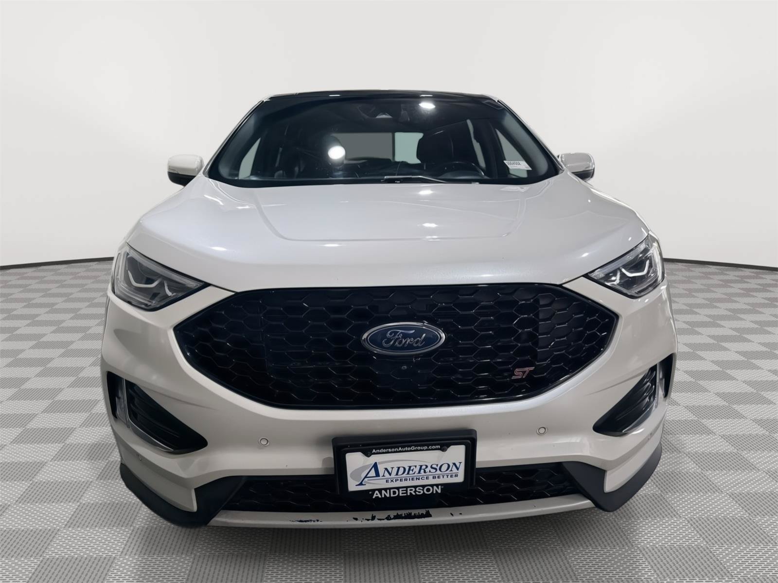 Certified 2019 Ford Edge ST w/ Equipment Group 401A AWD/4WD image 4