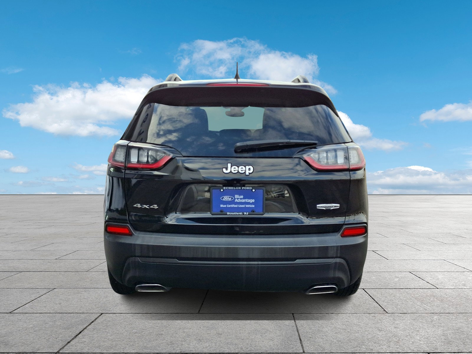 Used 2022 Jeep Cherokee Latitude Lux image 3