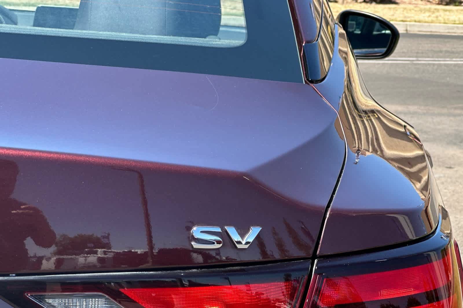 Used 2024 Nissan Sentra SV FWD image 27