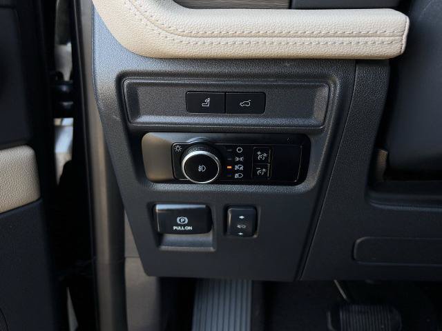 Certified 2024 Ford Expedition Max Limited RWD image 25