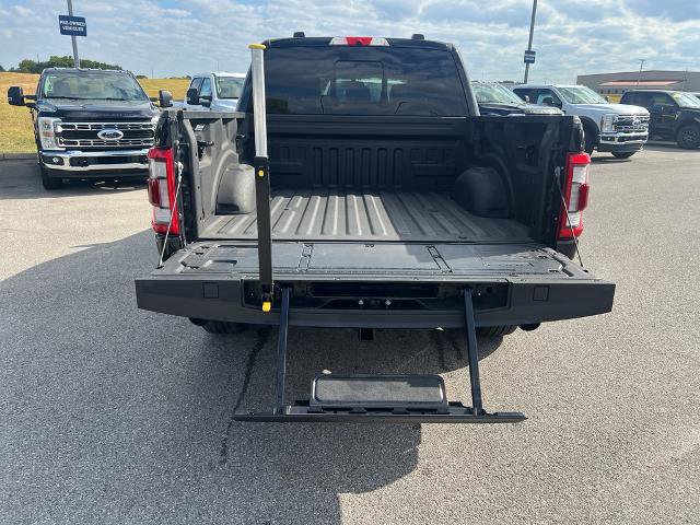 Certified 2022 Ford F150 Platinum w/ Equipment Group 701A High image 17