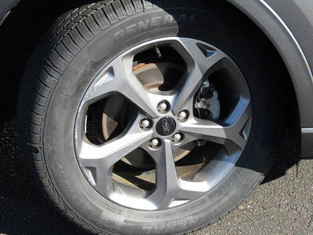 Certified 2024 Ford Escape ST-Line Select w/ Tech Pack #1 AWD/4WD image 5