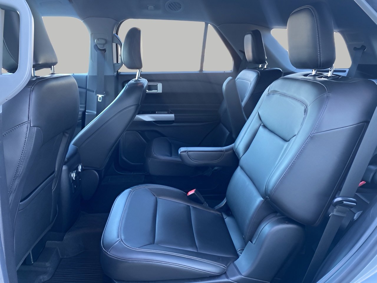 Certified 2023 Ford Explorer XLT w/ Equipment Group 202A image 11