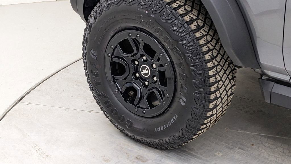 Certified 2023 Ford Bronco Wildtrak AWD/4WD image 4