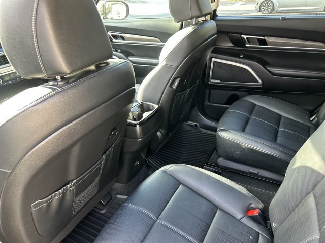 Used 2022 Kia Telluride EX w/ EX Premium Package FWD image 24