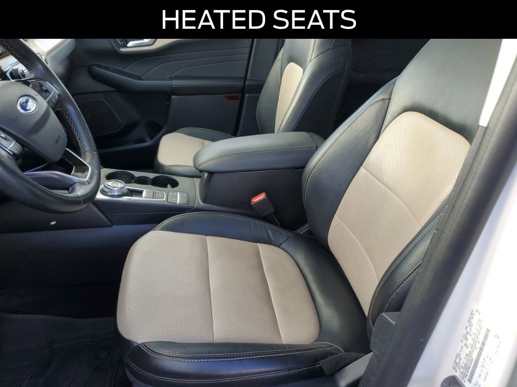 Certified 2022 Ford Escape Titanium w/ Titanium Elite Package image 14