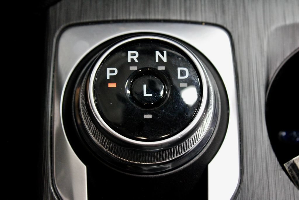 Certified 2023 Ford Escape Active AWD/4WD image 32