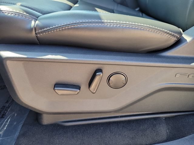 Certified 2026 Ford Expedition Platinum AWD/4WD image 19