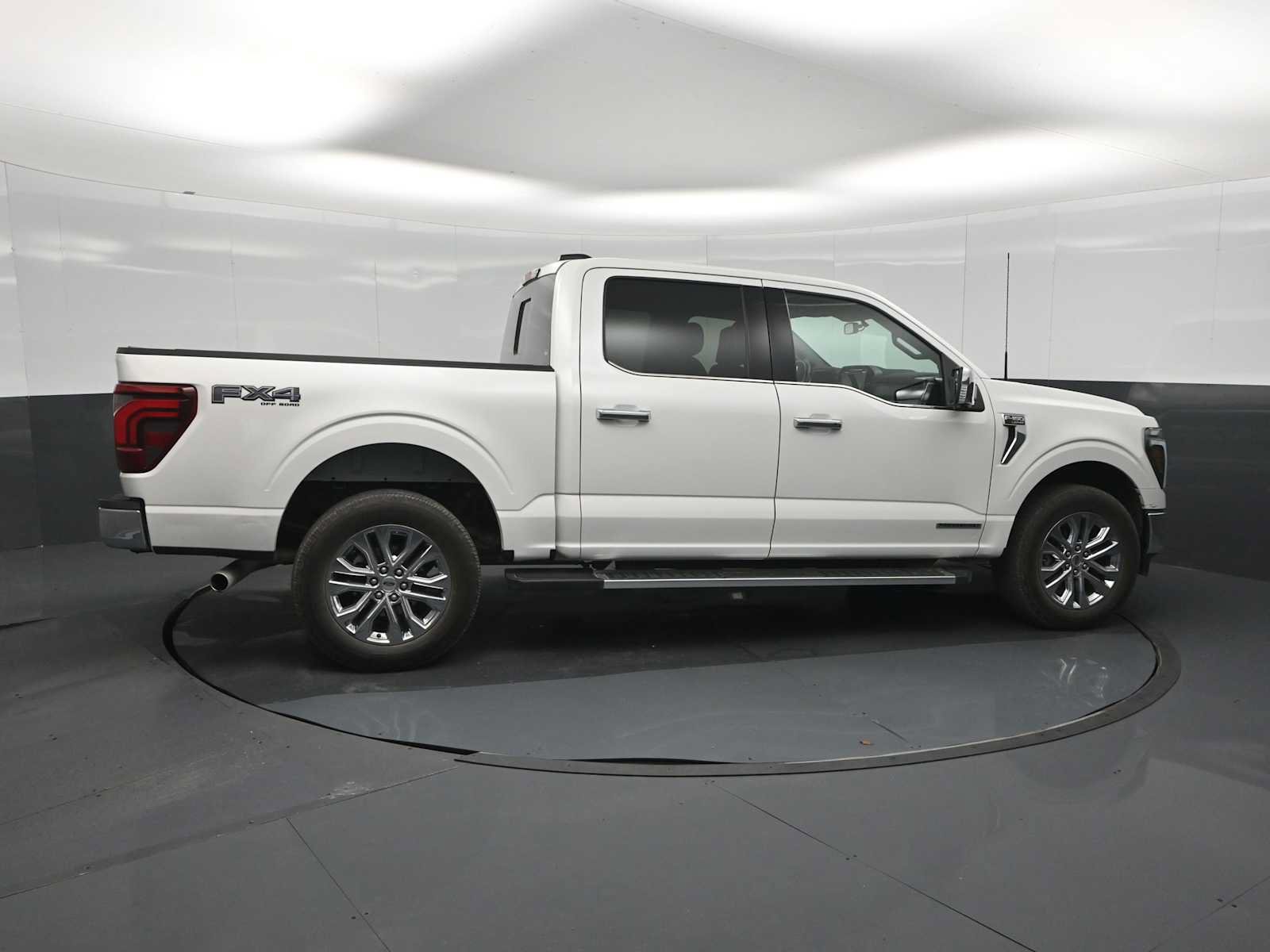 Certified 2025 Ford F150 Lariat w/ Equipment Group 501A Mid AWD/4WD image 29