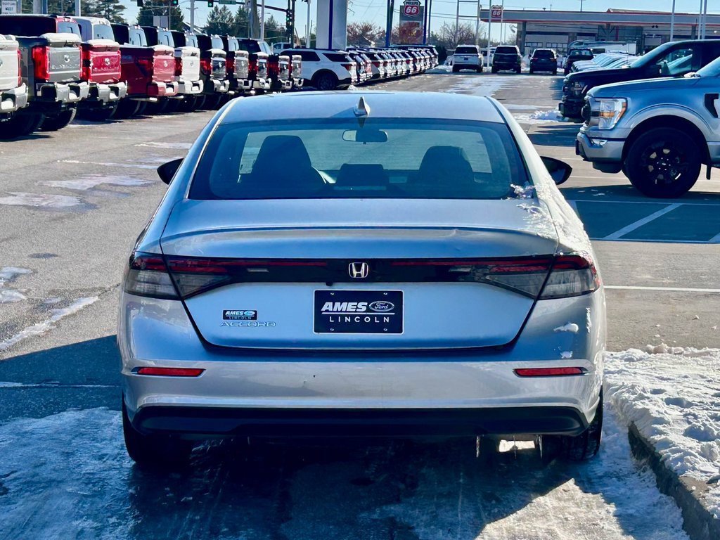 Used 2024 Honda Accord EX image 2