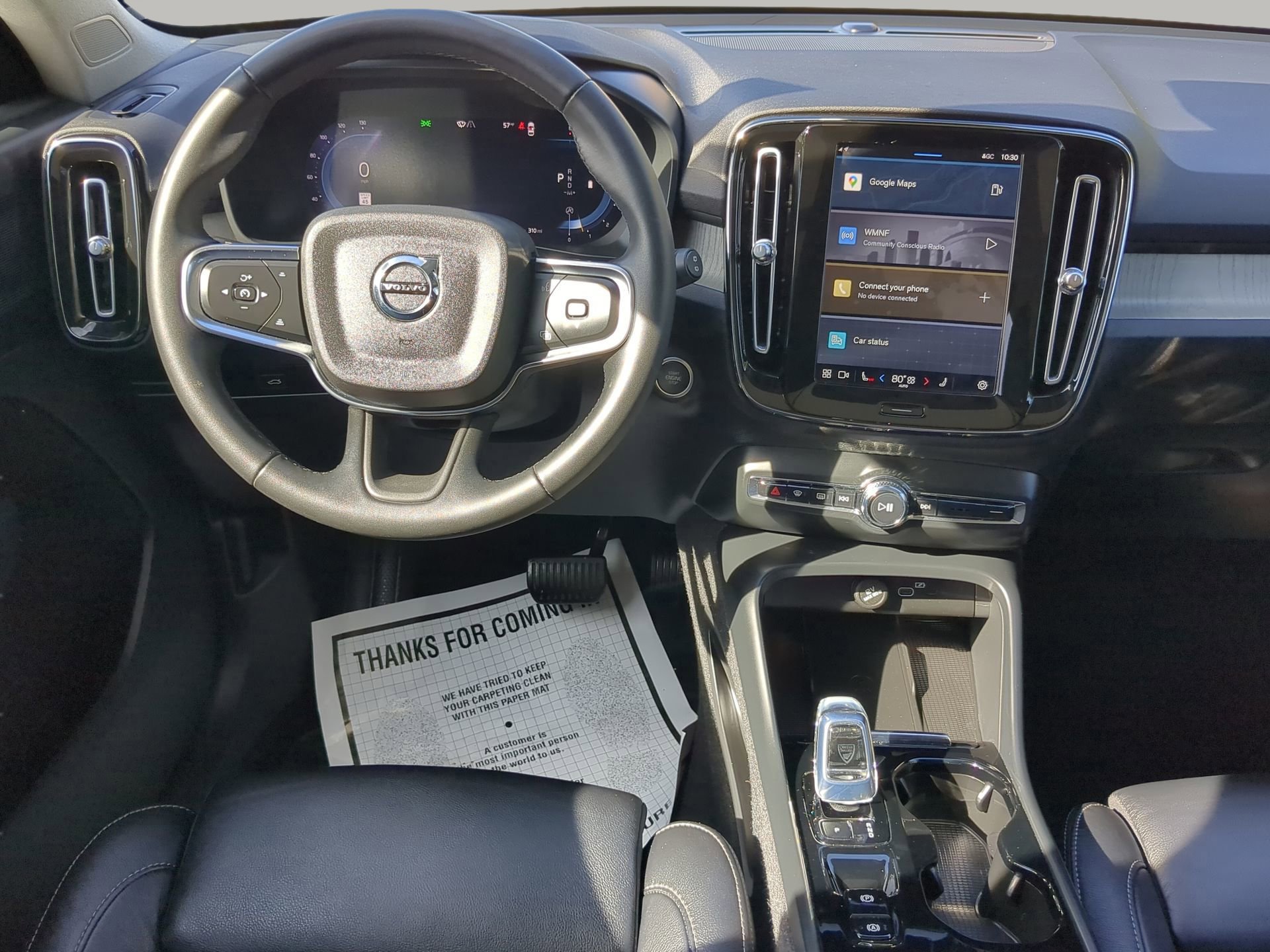 Used 2023 Volvo XC40 B5 Plus image 43