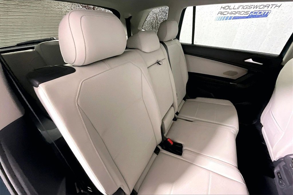 Used 2020 Volkswagen Tiguan SE image 22