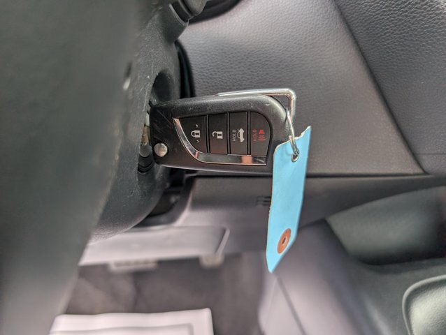 Used 2024 Toyota Corolla LE FWD image 13