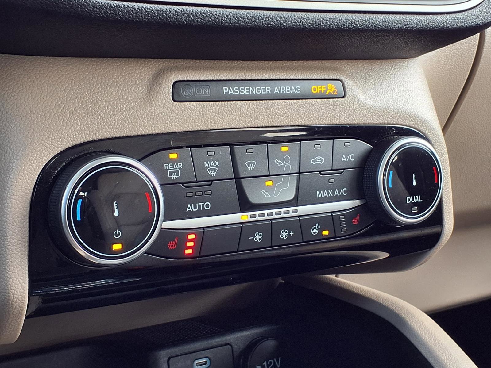 Certified 2022 Ford Escape SEL image 16