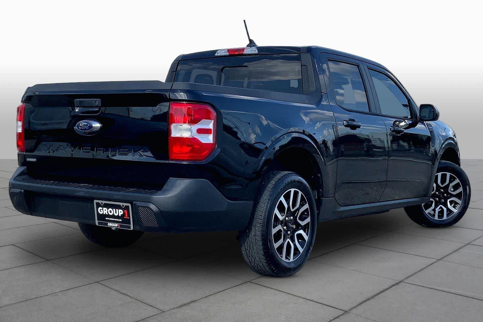 Certified 2022 Ford Maverick Lariat FWD image 11