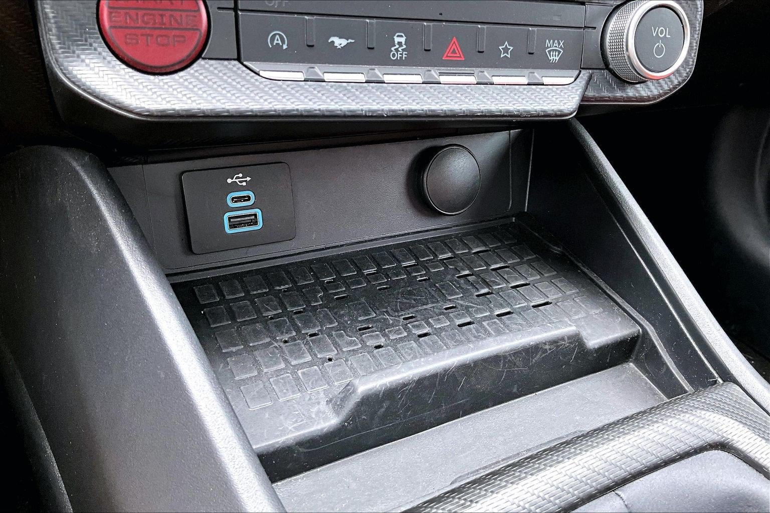 Certified 2024 Ford Mustang GT Premium RWD image 32