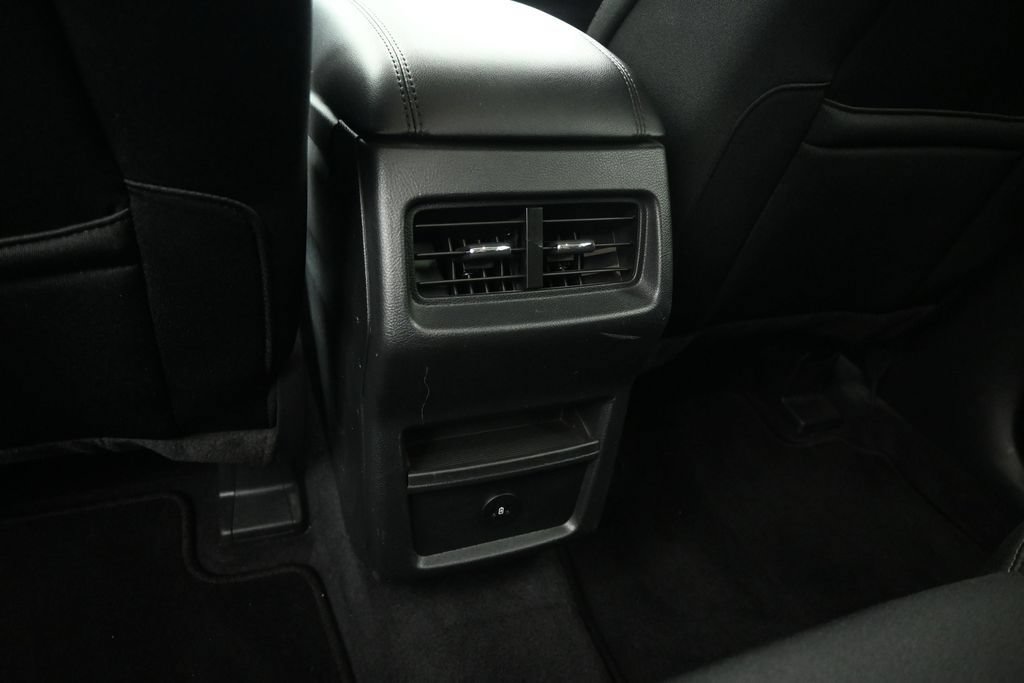 Certified 2023 Ford Edge SE w/ Black Appearance Package AWD/4WD image 20