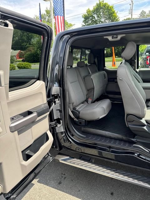 Certified 2018 Ford F150 XLT w/ Equipment Group 301A Mid AWD/4WD image 20