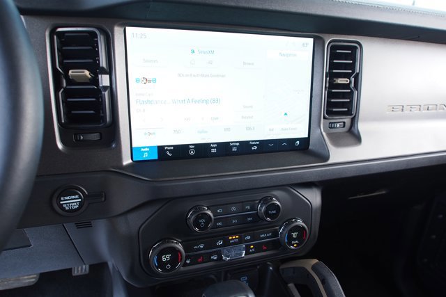 Certified 2025 Ford Bronco Badlands image 27