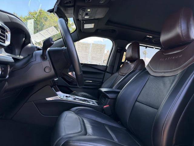 Certified 2023 Ford Explorer Platinum w/ Class IV Trailer Tow Package image 21