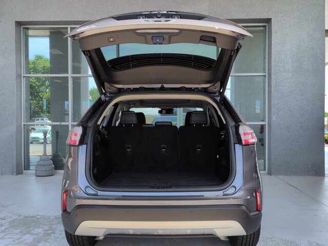 Certified 2022 Ford Edge SEL w/ Convenience Package AWD/4WD image 32