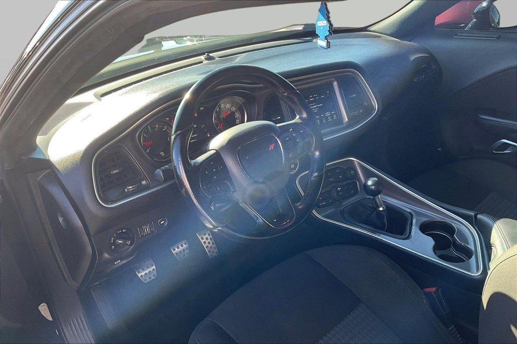 Used 2022 Dodge Challenger R/T RWD image 14