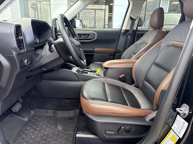 Certified 2024 Ford Bronco Sport Outer Banks w/ Tech Package AWD/4WD image 4