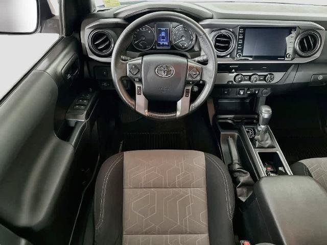 Used 2020 Toyota Tacoma TRD Sport RWD image 10