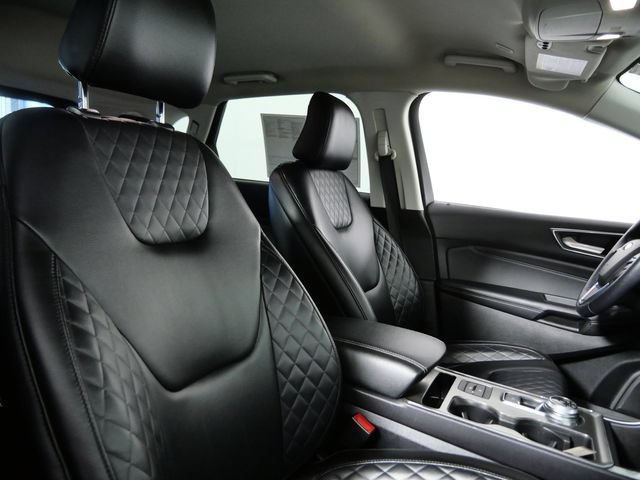 Certified 2023 Ford Edge Titanium AWD/4WD image 12