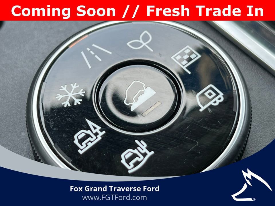 Used 2024 Nissan Pathfinder SV image 27