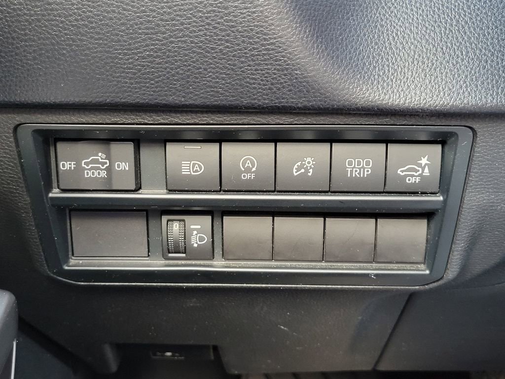 Used 2023 Toyota Tundra SR5 w/ SR5 Convenience Package image 25