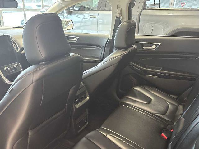Certified 2022 Ford Edge Titanium w/ Class II Trailer Tow Package image 24